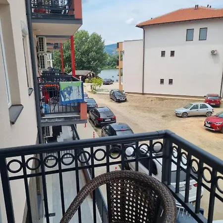 Apartman Simic Lux Srebrno Jezero *